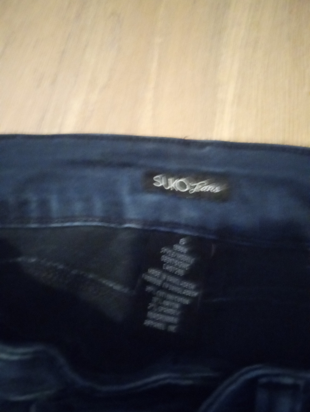 Dark Wash Capri Jeans Suko Jeans - Picture 4 of 8